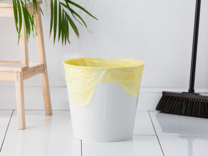 vrecke-za-smeti-20l